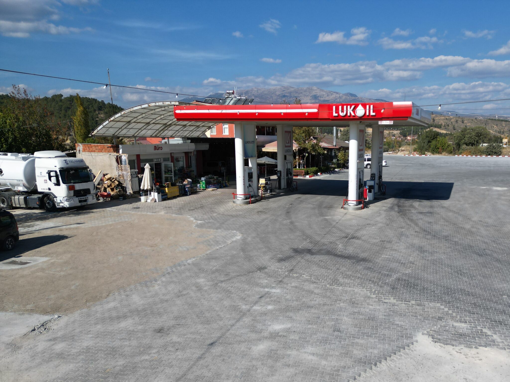 Akaryakıt (Benzin) İstasyonu